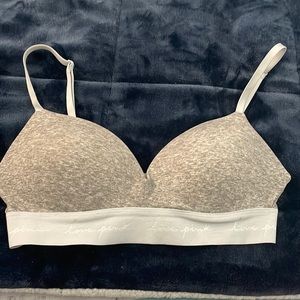 Vs Pink Wireless Push Up Bra